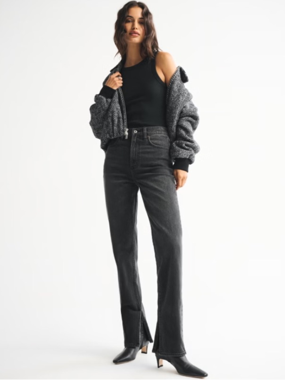 Abercrombie & Fitch “The 90s Straight Ultra High Rise” Jeans with Slit